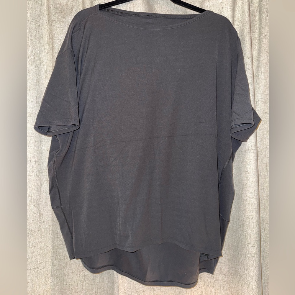 Lululemon Back in Action Short Sleeve